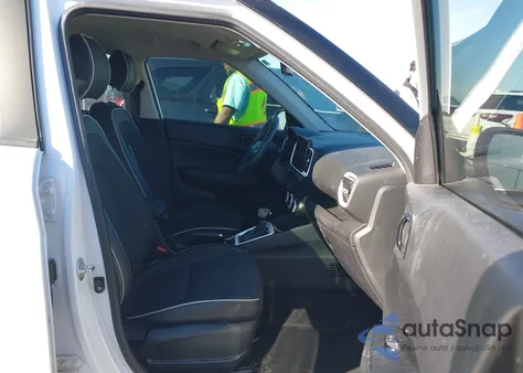 2024 Hyundai Venue Limited z USA, uszkodzony, nr VIN KMHRC8A31RU298307